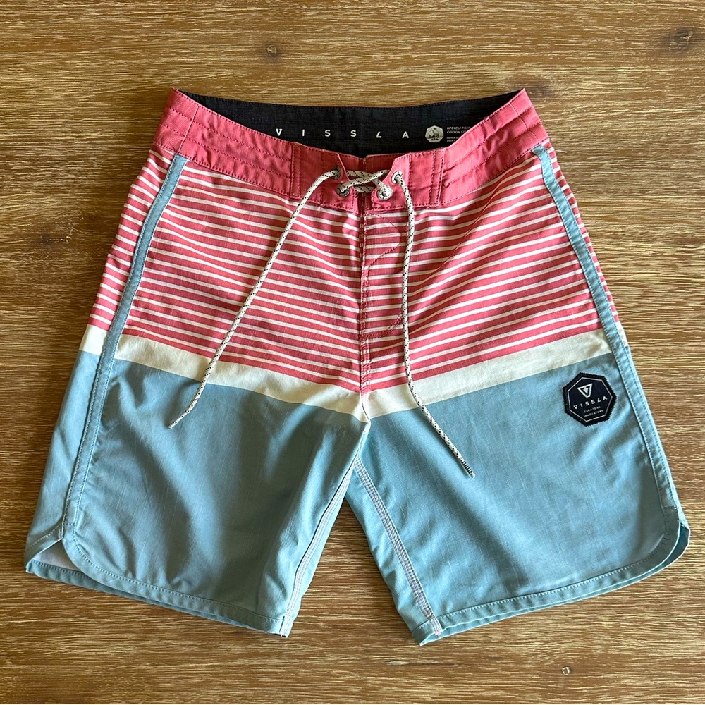 Vissla Boys’ Red White & Blue Striped Board Shorts Swim Trunks Size 25